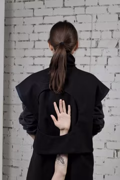 Eesti disainerid osalevad Londoni moen&auml;dala raames toimuval n&auml;itusel