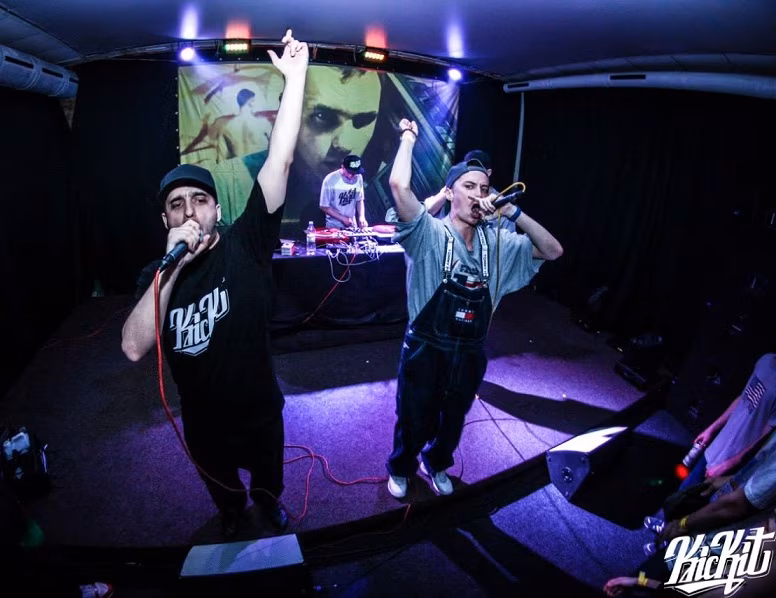 Ulmes astub üles ukraina räpiduo Tulym