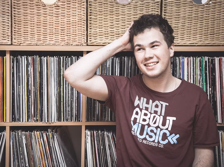 Uus Eesti Biit: Bisweed