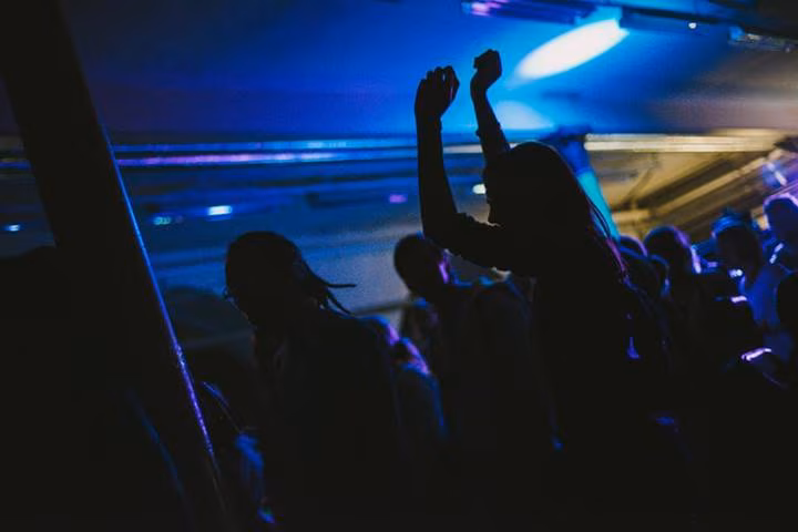 Muuseumidisko vol 2 on &uuml;htlasi Tr&uuml;kimuuseumi kolimispidu