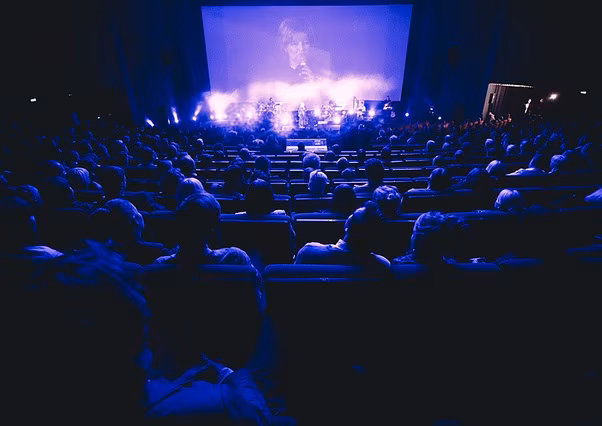 M&uuml;&uuml;rileht otsib nobeda sulega filmikriitikuid!