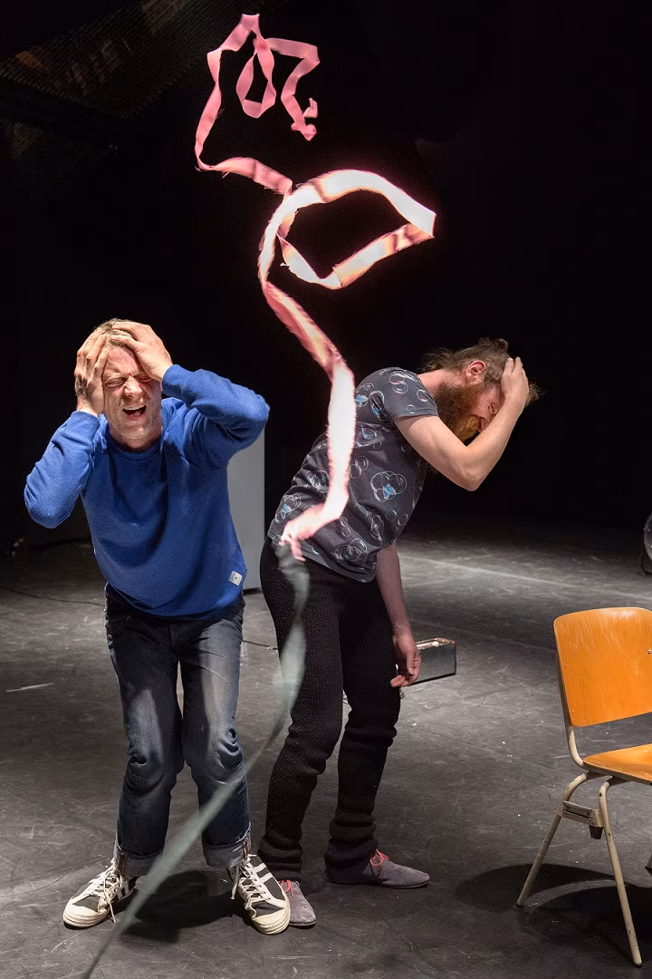 Alustab uhiuus, aga elutark etenduskunstide festival SAAL Biennaal