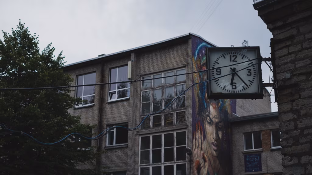 V&auml;ike maailm suure maailma sees