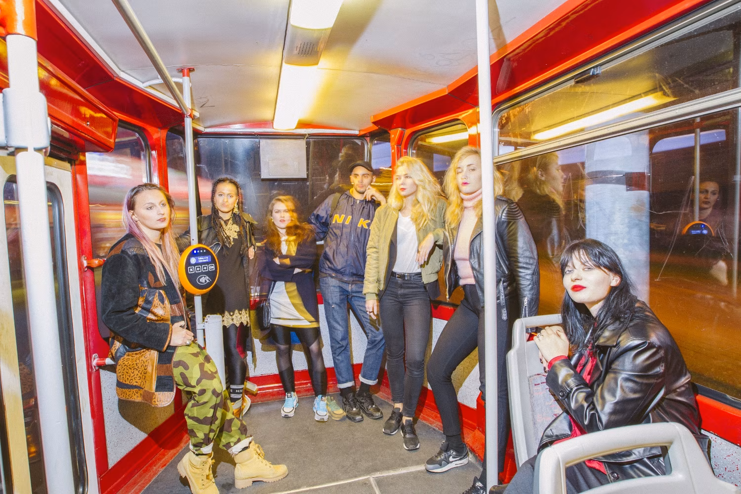 Zen-pohhuistlik tantsuvennaskond