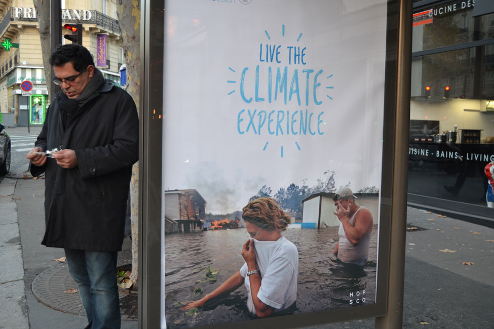 Plakati autor: Bill Posters. Foto: www.brandalism.org.uk