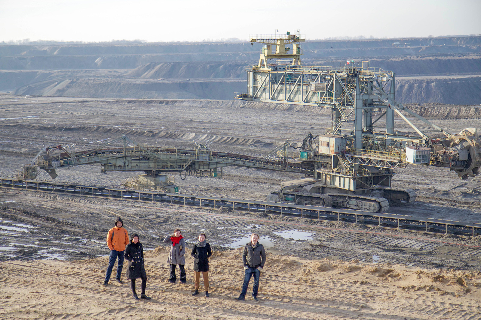Kliimabussi delegatsioon Konini karjääris koos doloresenimelise kopaga. Foto: Andres Estna