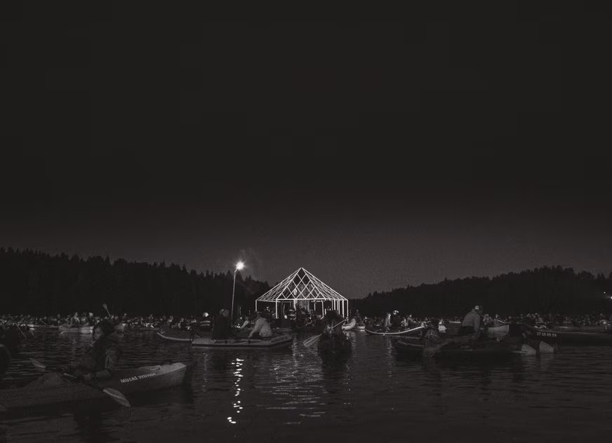 Muusikafestival järveveel