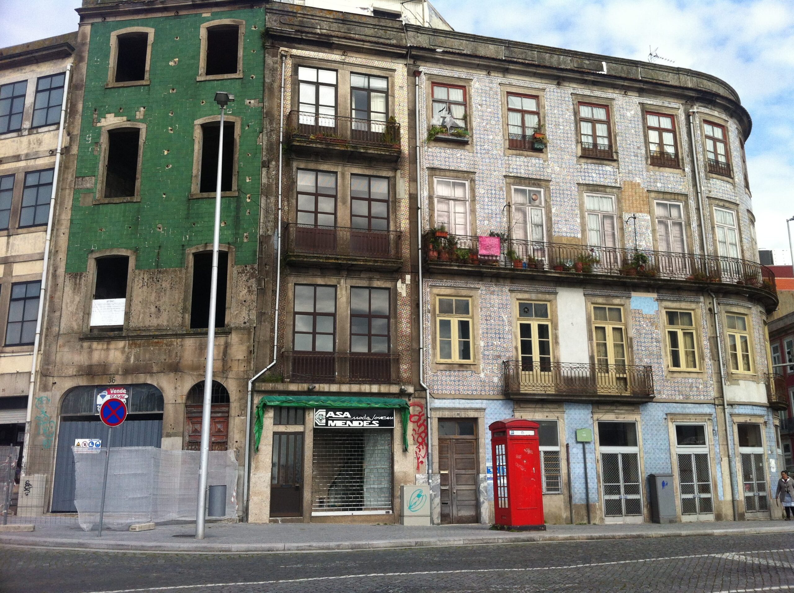 Porto tänavanurk. Foto: Gregor Taul