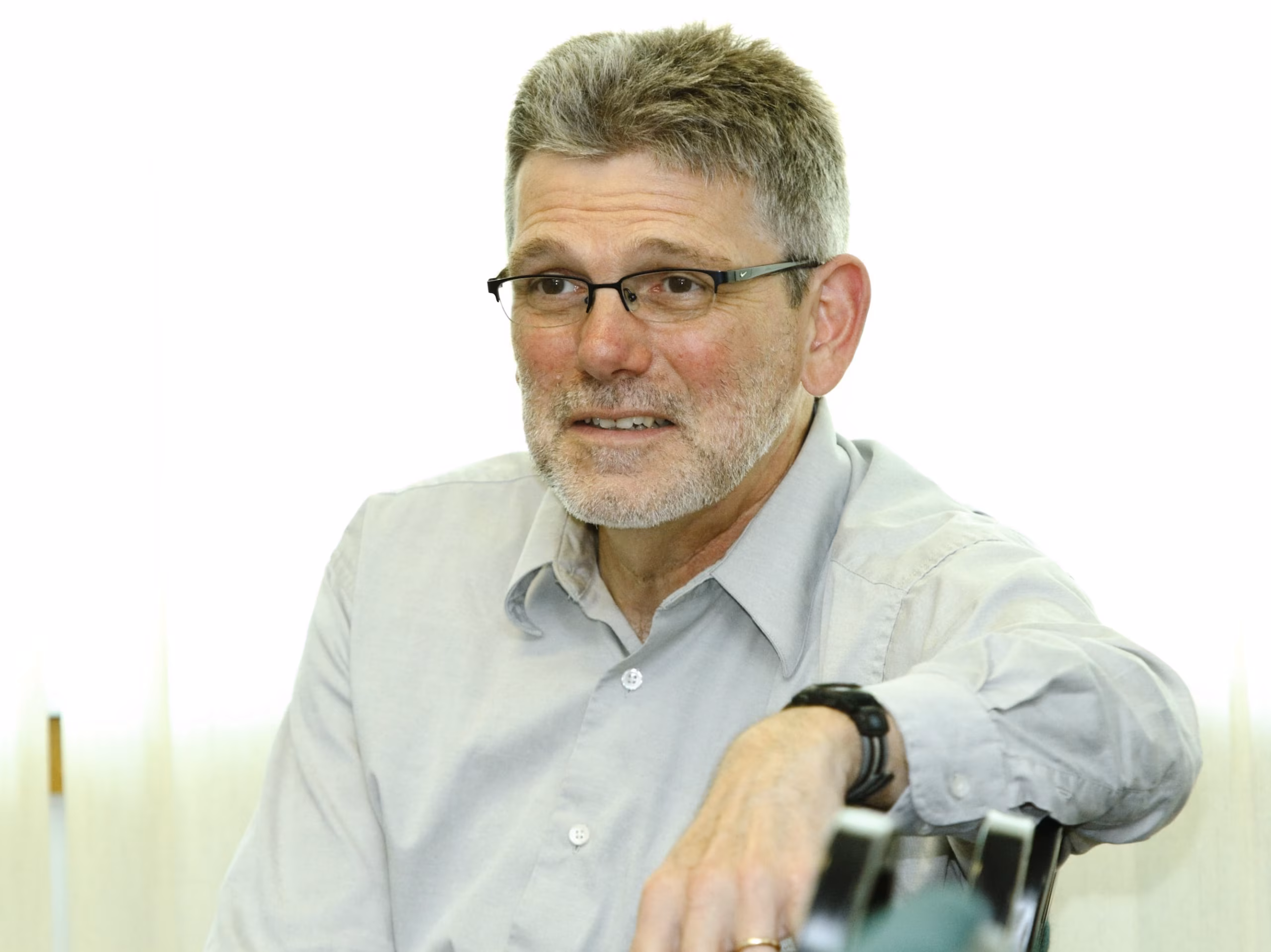 Tsoon, traditsioon, uuenduse võimalikkus. Intervjuu Brian McHale’iga