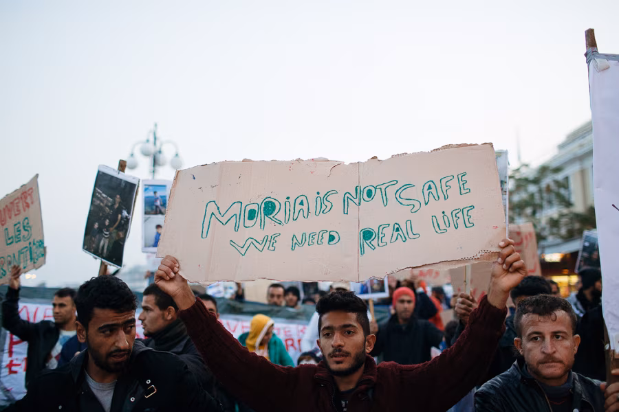 Lesbose saarel toimus põgenikelaagris ohvritega tulekahju