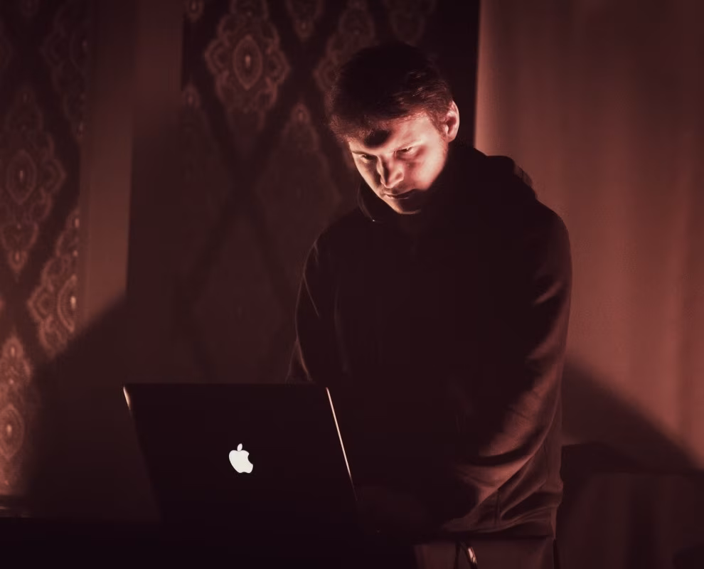 Uus eesti biit: Oudeis