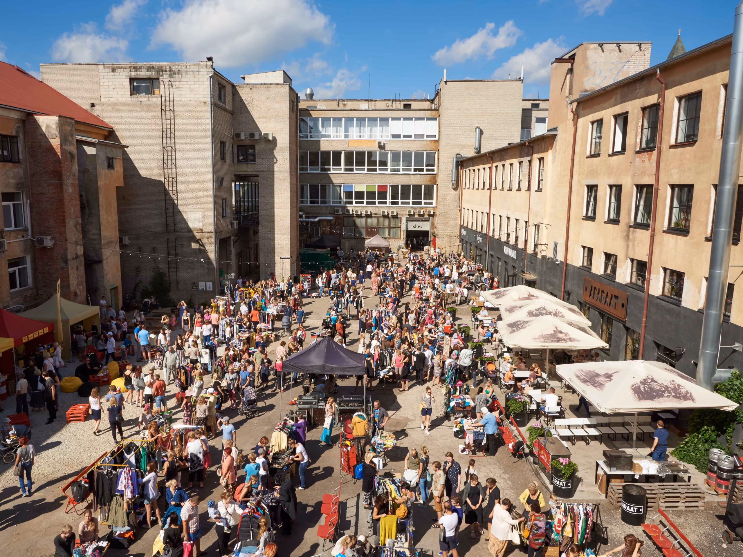 Aparaaditehase festival väljub tehase territooriumilt