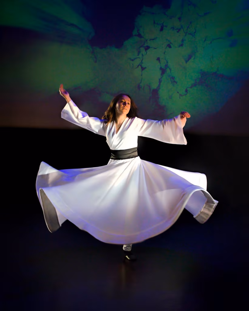 Ida muusika festivalil Orient etendub Araabiamaades keelu all olev naisdervi&scaron;i tants