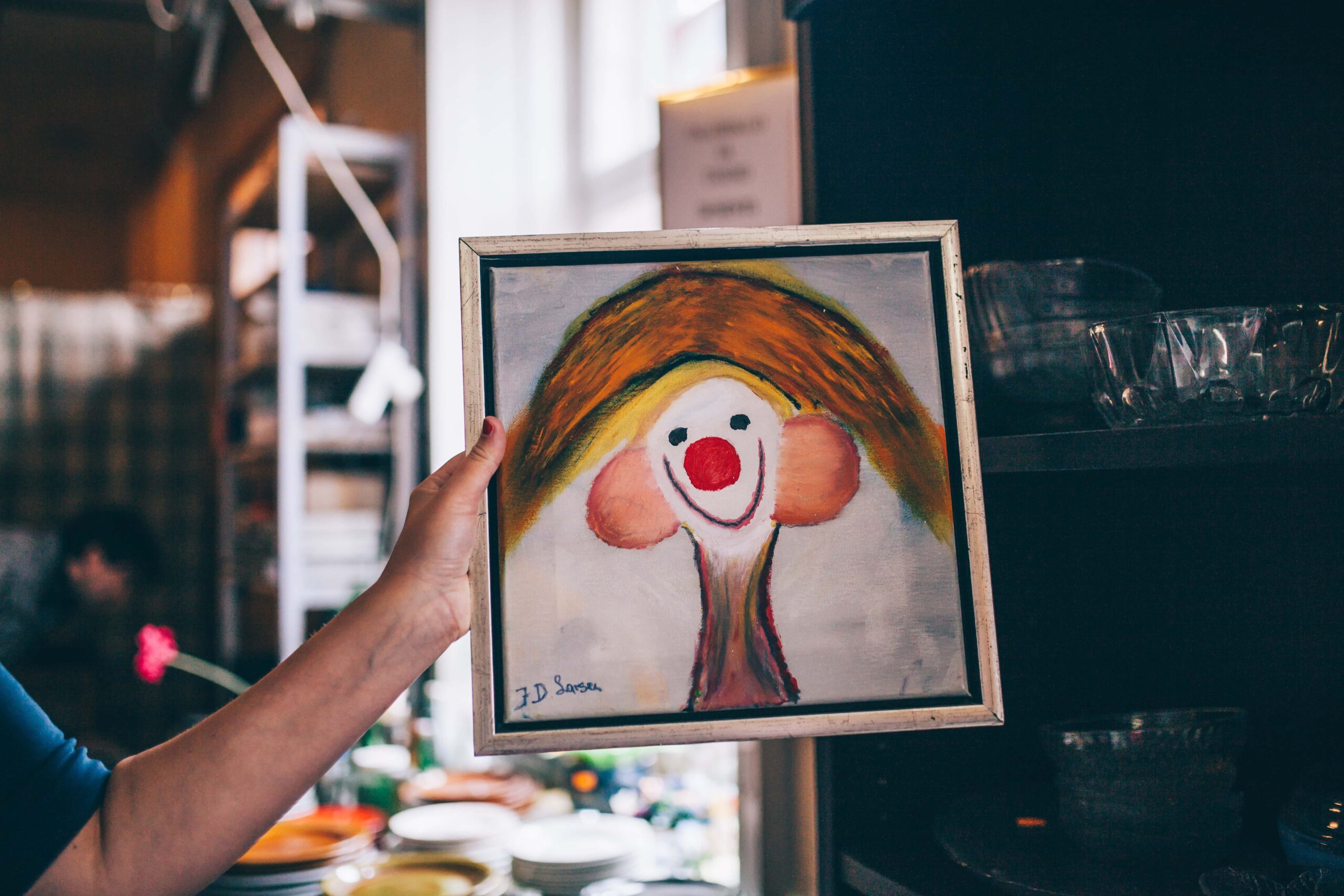 Hästi õnnestunud portreemaal kunstnik Larsenilt.