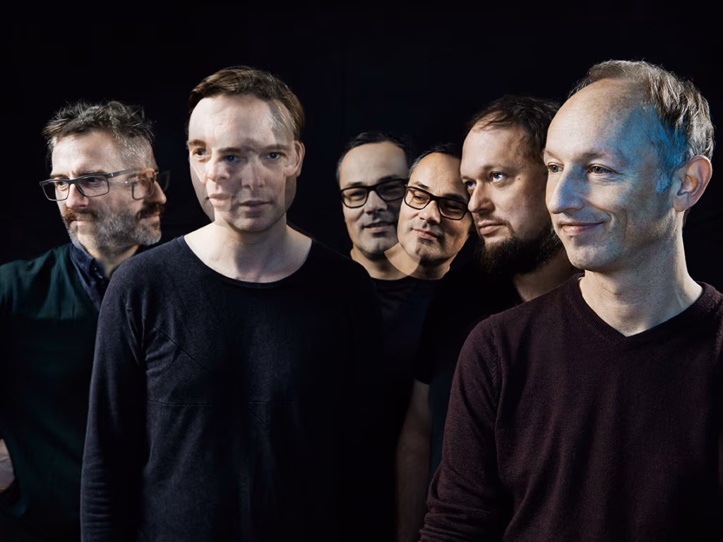 Sinilinnus esineb Jazzanova