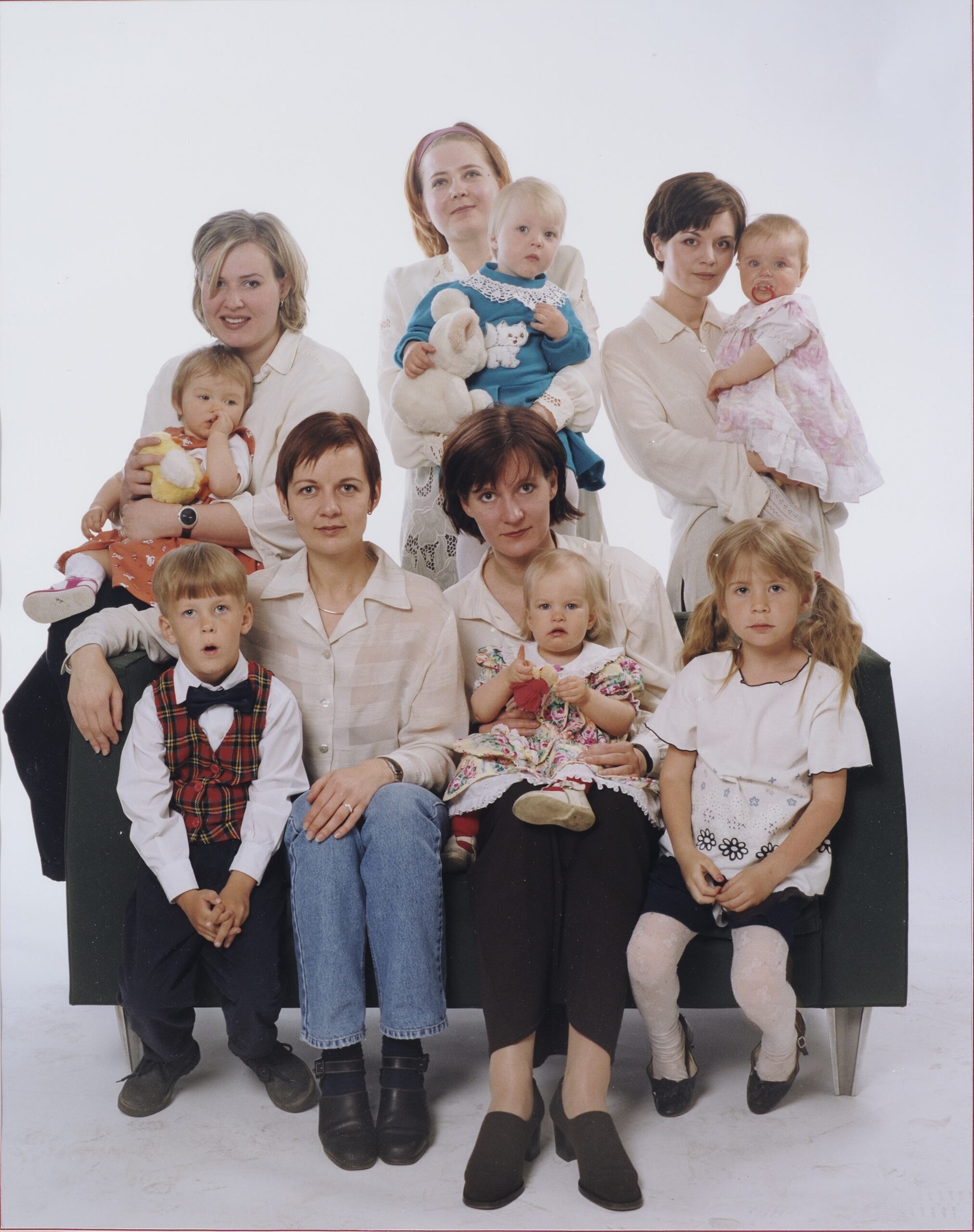 F.F.F.F. „F-Files nr. 4”, 1998, Eesti Kunstimuuseumi nüüdiskunsti kogu