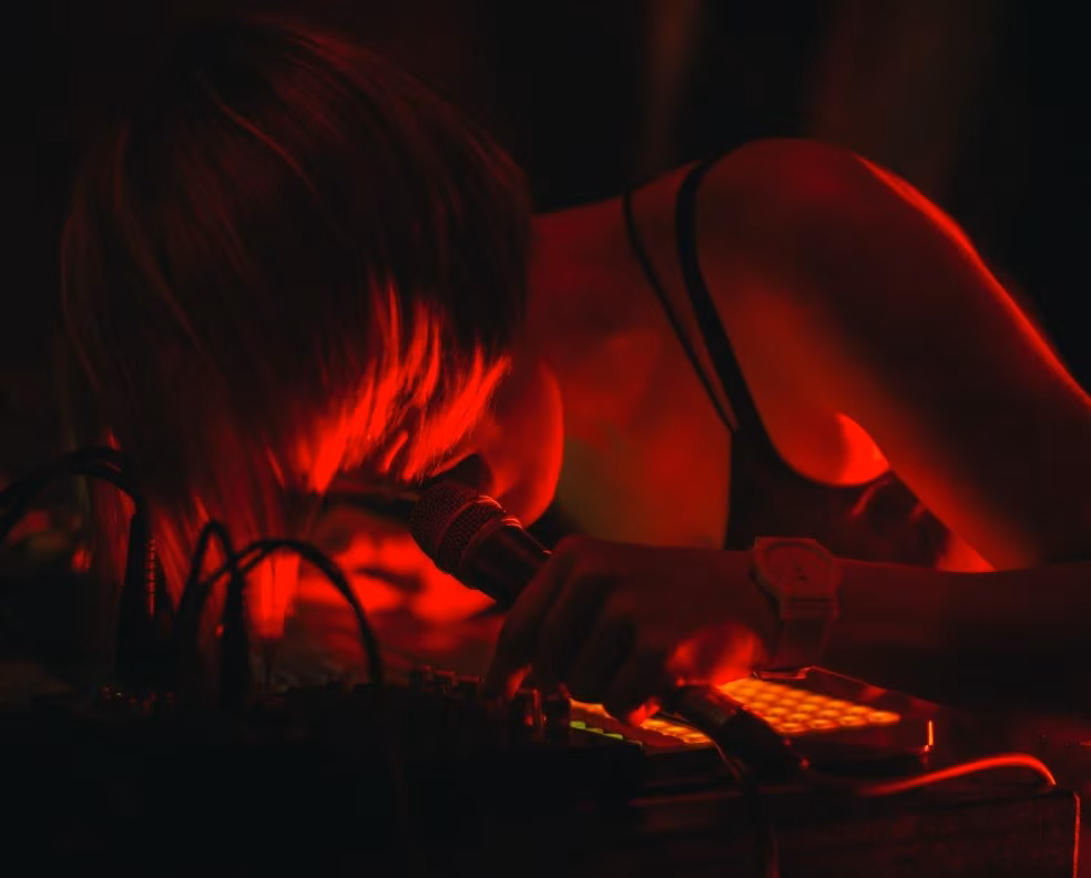 DJ-ankeet: Maria Minerva