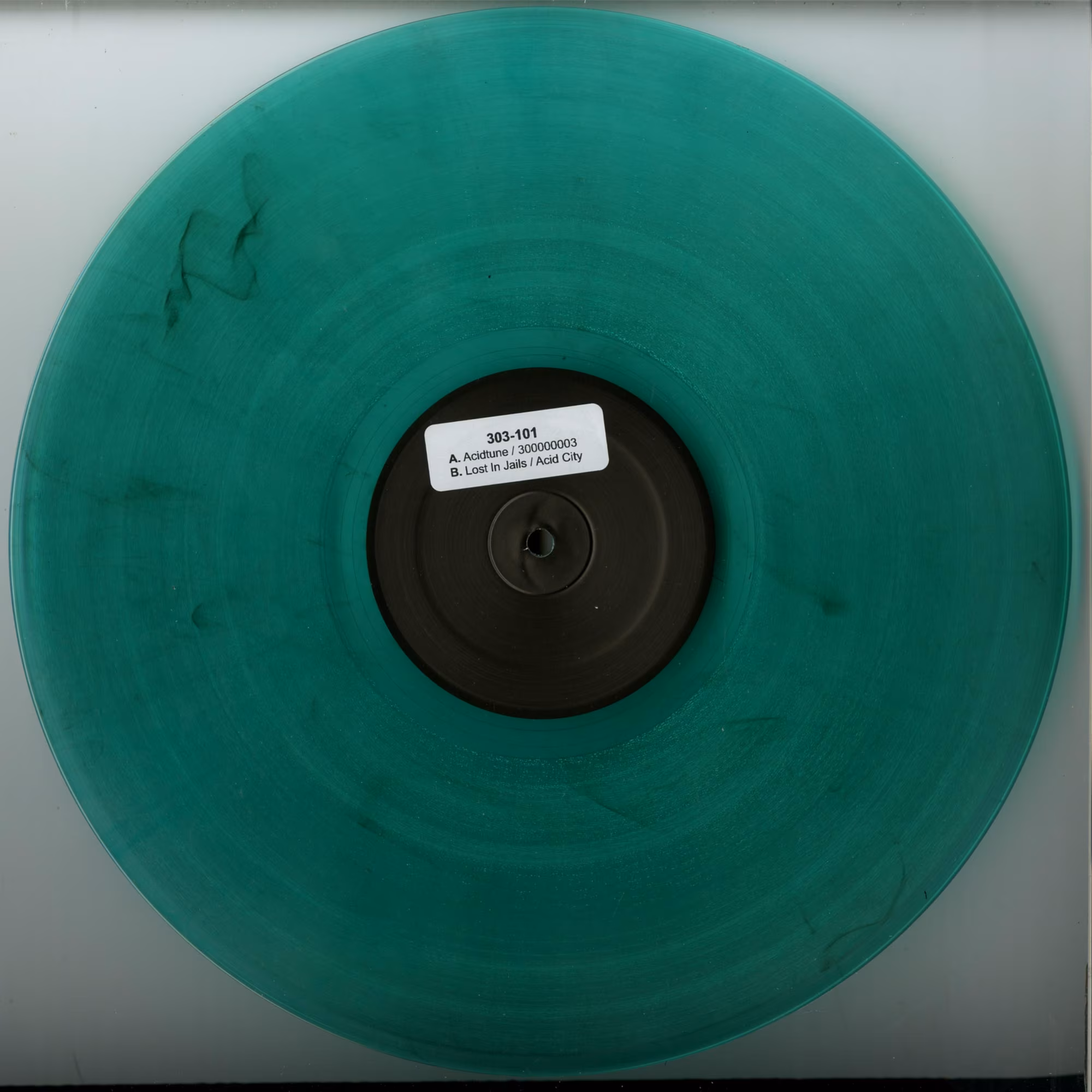 Erinevad esitajad – 303 101 (Planet Rhythm, 2018)