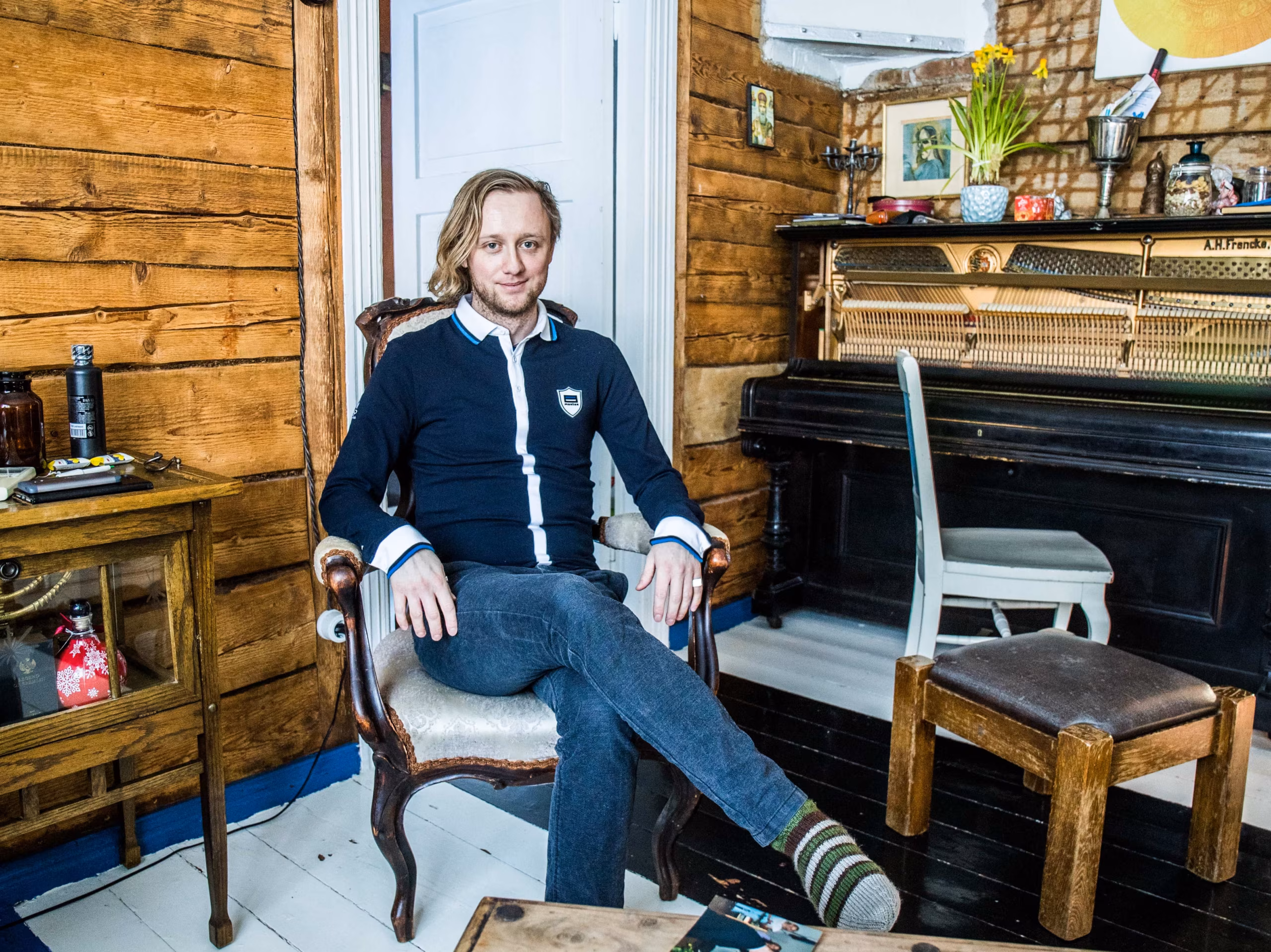 Maapiirkonna sädeinimesed: Väikelinna tabude murdja