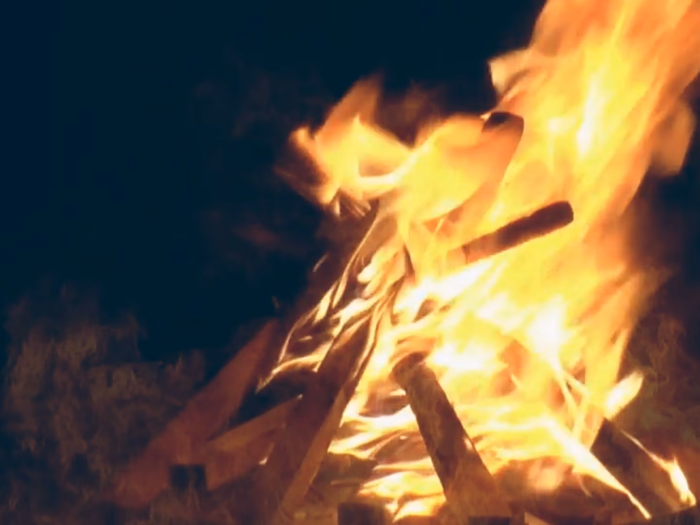 RUUM loobub aegunud traditsioonidest ning tähistab juunireedet