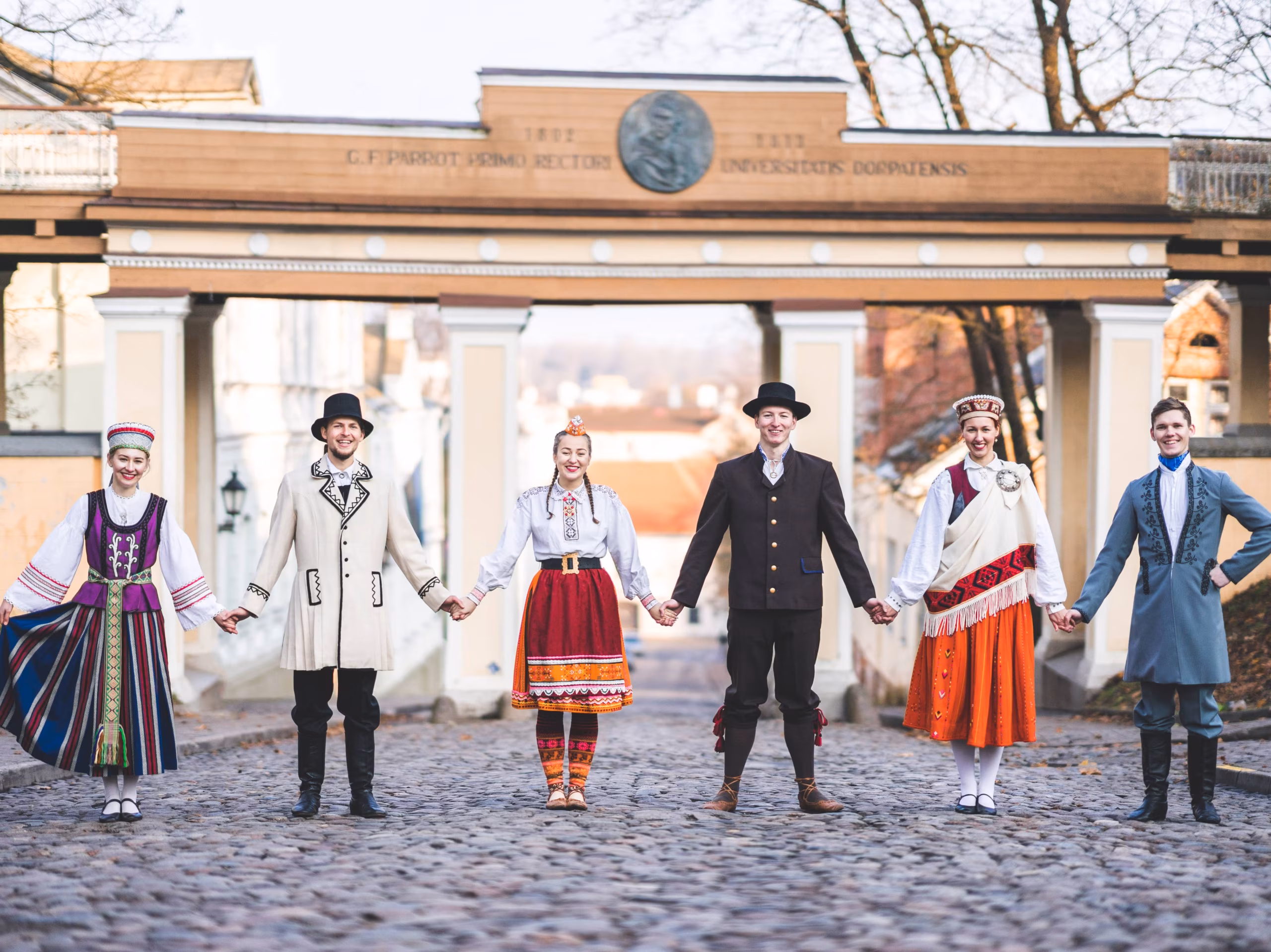 Üliõpilaskoorid, ühinege!