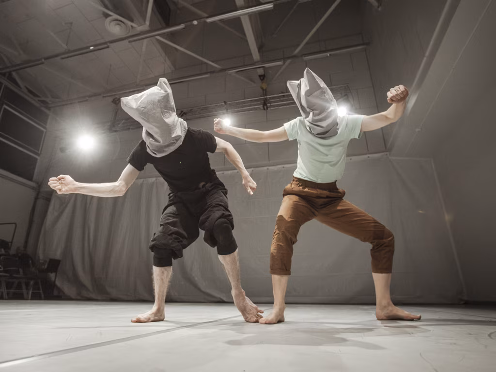 V&auml;&auml;ramatult &otilde;igustatud kehad