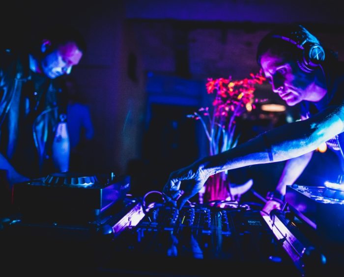 Beats From The Vaulti residendid Neon D.I ja 4-got-10. Foto: Evert Palmets