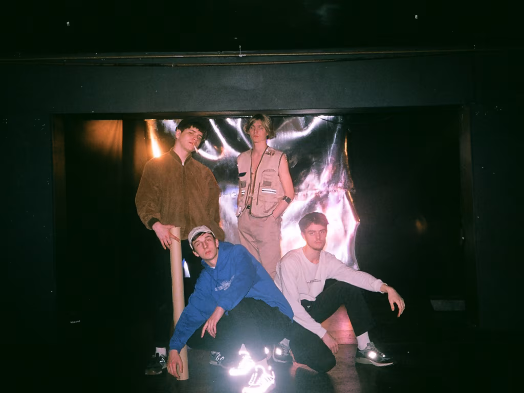 Racer Worldwide &ndash; kontseptsioonivaba t&auml;navamood