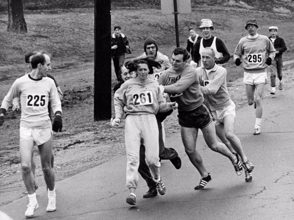 Millist platvormi peaks sport pakkuma &uuml;hiskondlikele liikumistele?