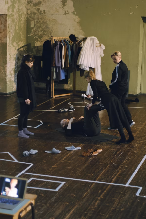 Olla igavesti koos. Ja lavastada koos. Intervjuu Barbara Lehtnaga