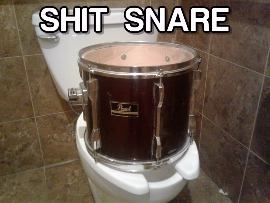 Techno-kultuur meemilaviini all