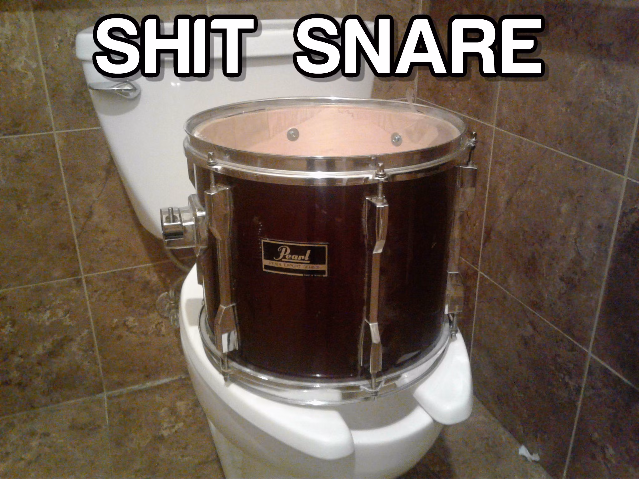 Techno-kultuur meemilaviini all