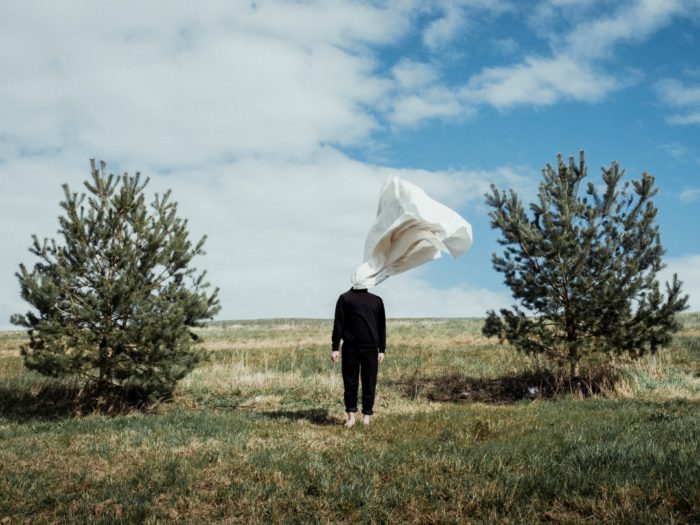 Joosep Kivimäe töö Fotomuuseumi projektist „Isolatsioonidialoogid”