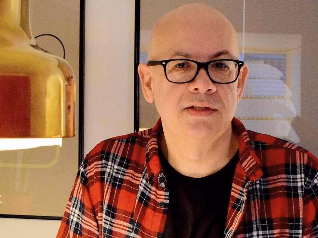 Tõnis Kahu: Peavooluline ja alternatiivne – väitlev vastasseis