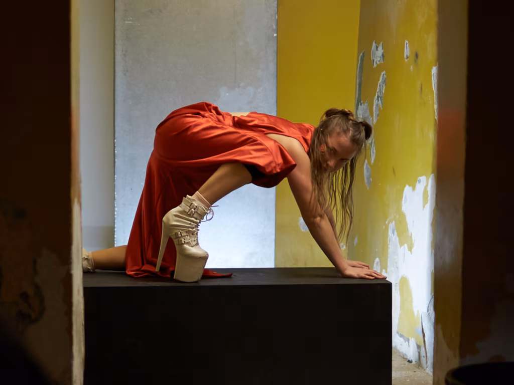 Arvustus: Kooseksisteerimise nauding ja piin