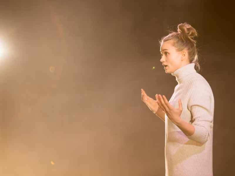 Arvustus: Lumehelbekeste päralt on kaos