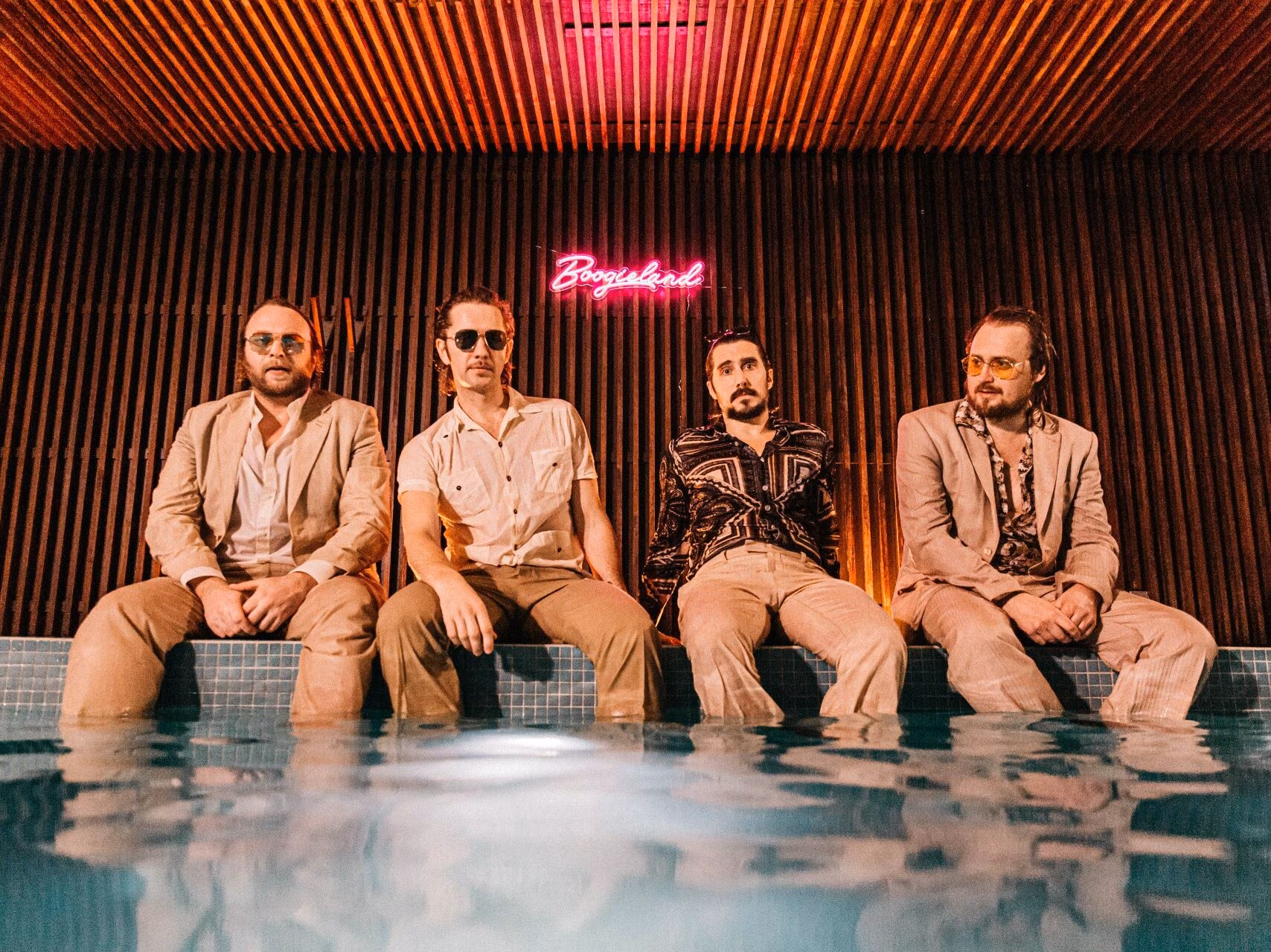 Eelkuulamine: Elephants From Neptune „Boogieland”