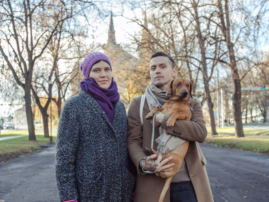 Kv&auml;&auml;riajaloolased ilusate lugude j&auml;lgedel. Intervjuu Rebeka P&otilde;ldsami ja Andreas Kalkuniga