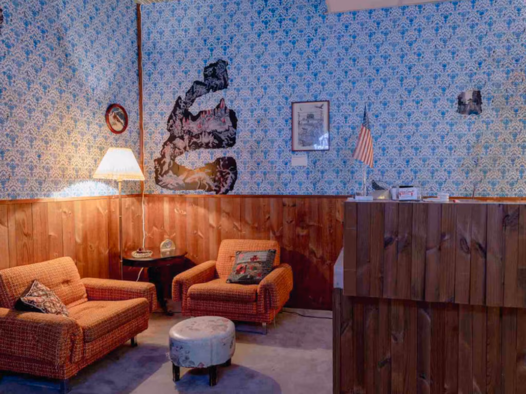 Arvustus: Proteesm&auml;lu ehitav ja lagundav kunst