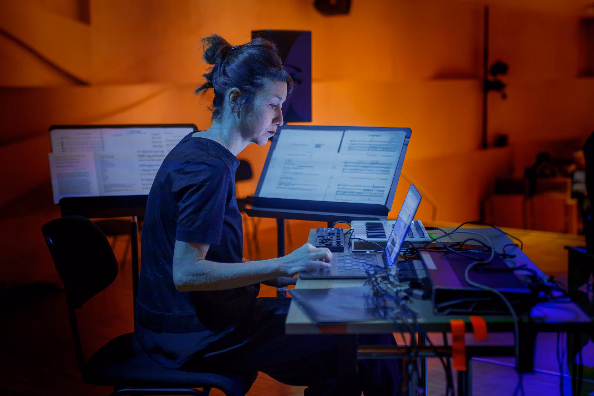 Festival COMMUTE – briis akadeemia päikese all