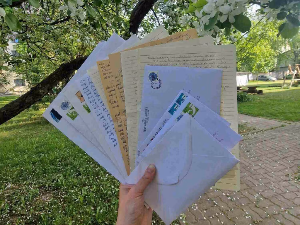 Roheline p&auml;evaraamat &ndash; kirjutamiskultuurist mesilaste p&auml;&auml;stmiseni