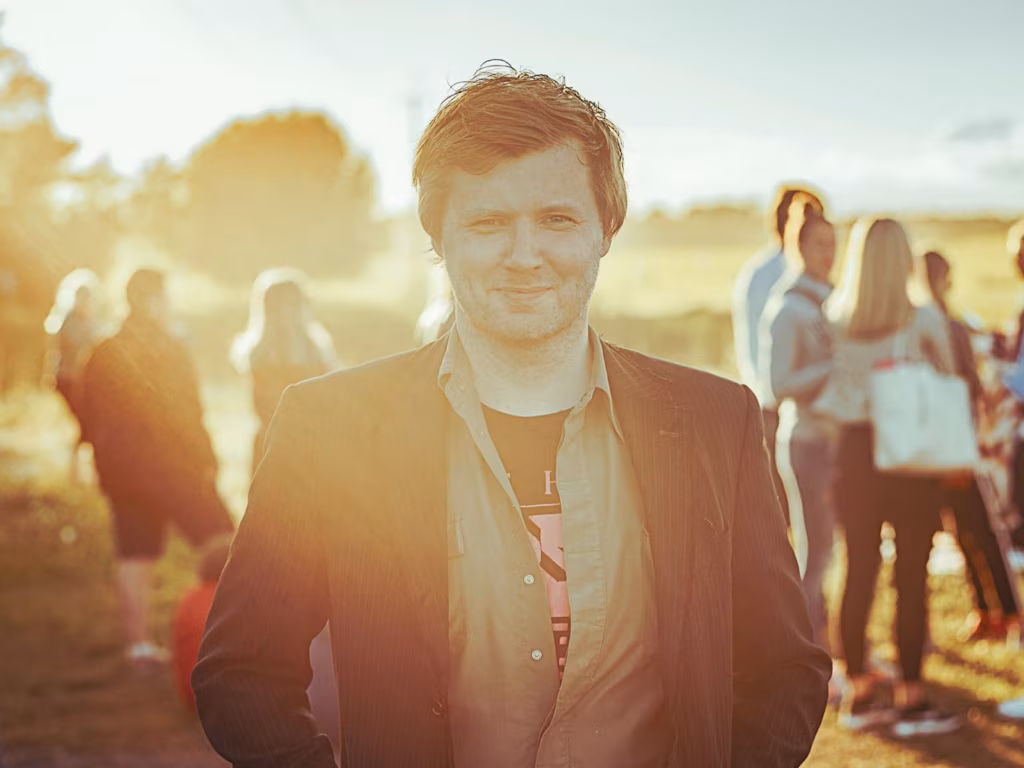 T&otilde;ukej&otilde;ud: Tarmo Sikk