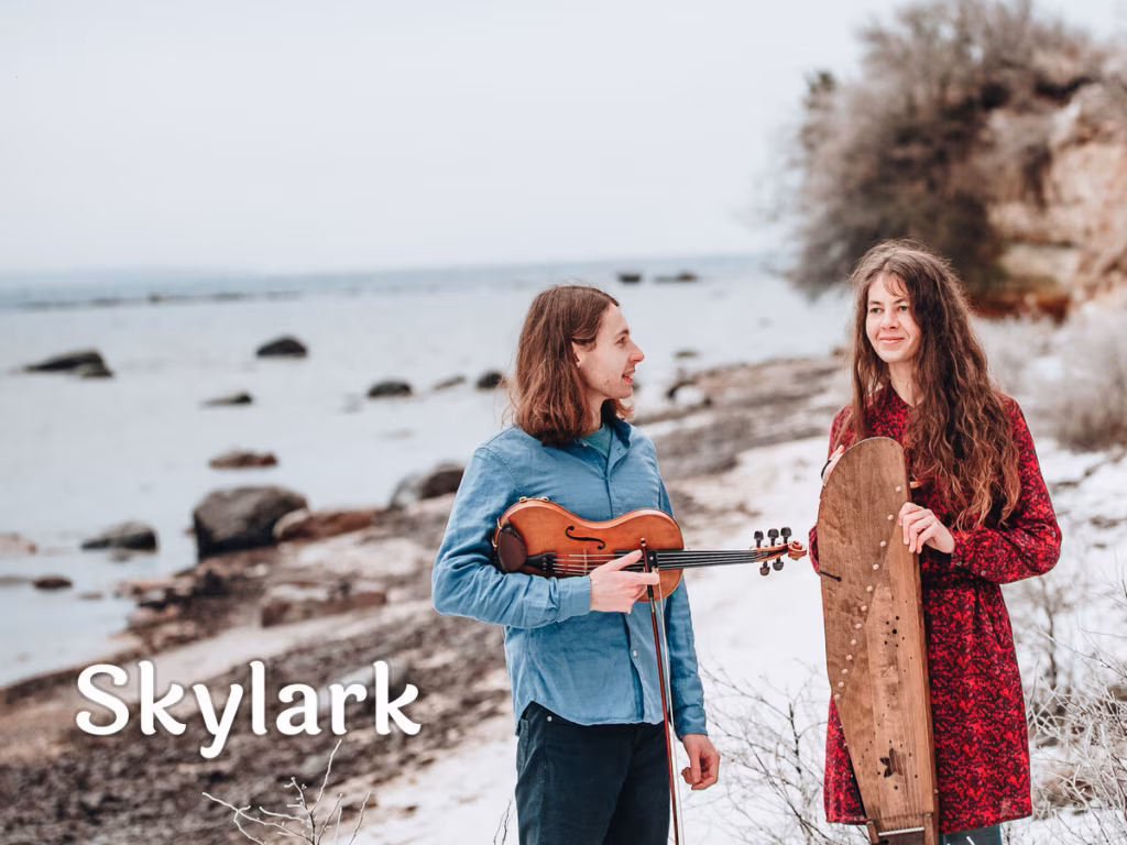 Eva V&auml;ljaots & Robbie Sherratt &ndash; Skylark (2023)