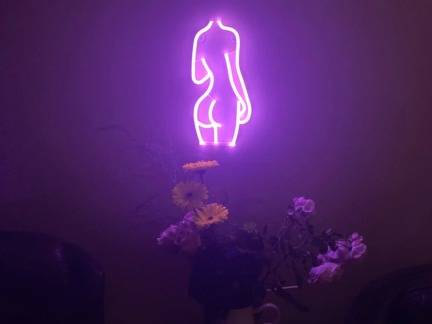 Väike kohalike kvääriruumide välimääraja